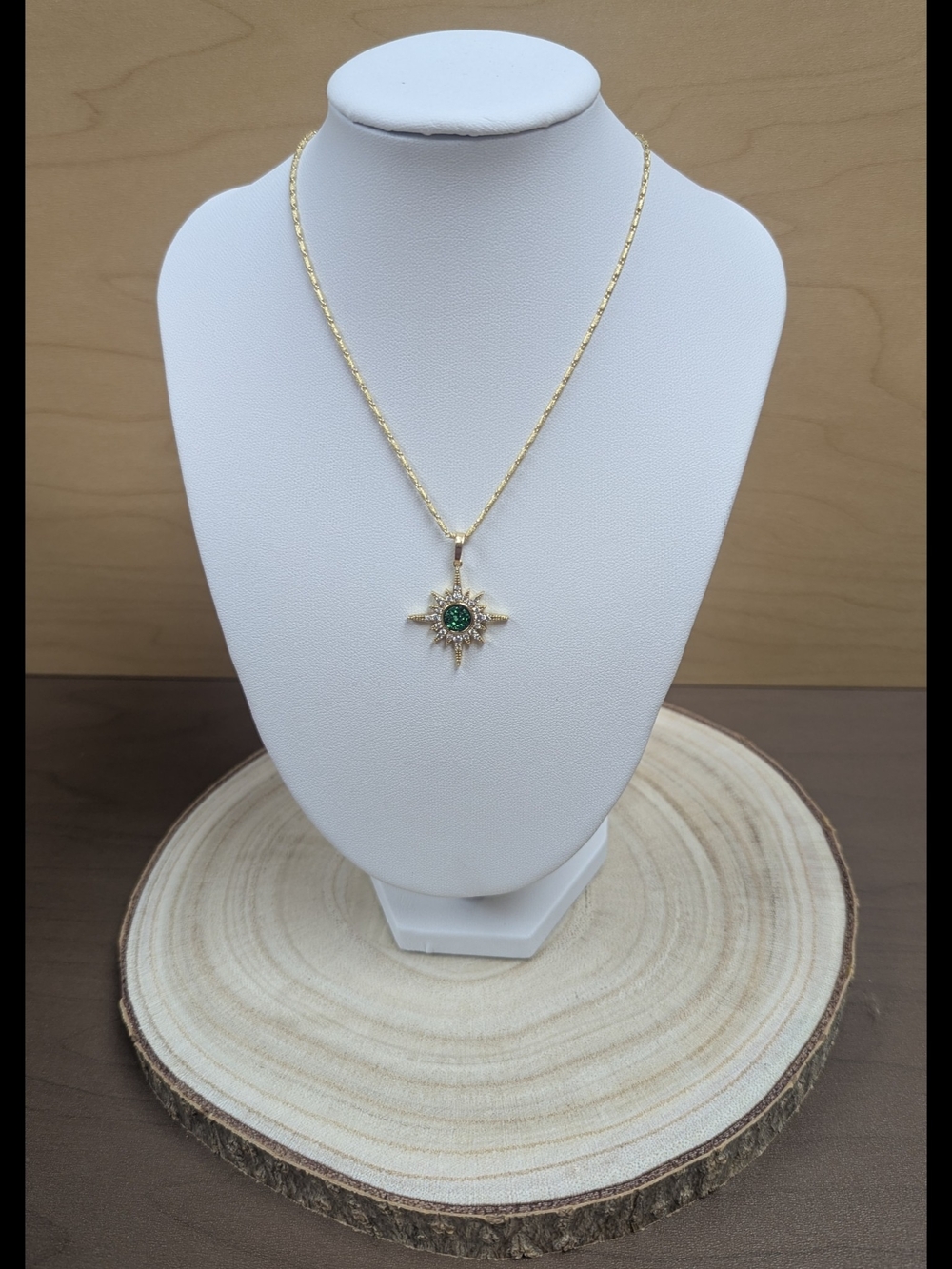 Emerald Green Druzy Starburst Necklace 18K Gold Plated Celestial Fall Jewelry - Picture 3 of 5